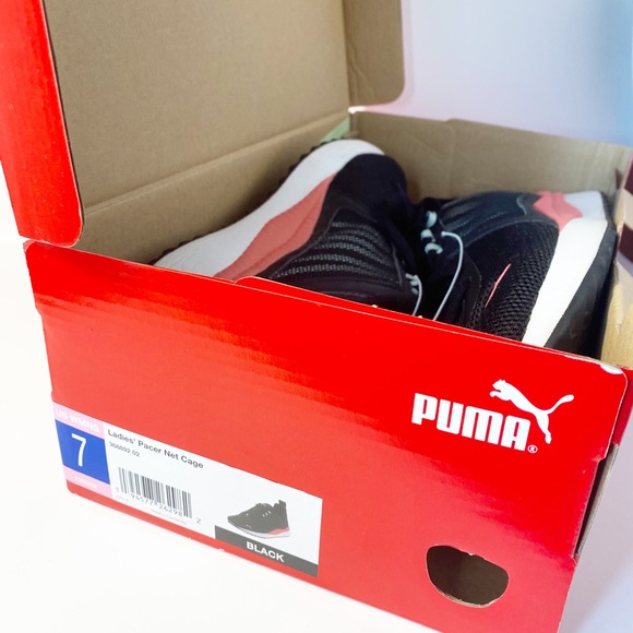 Women’s Puma Pacer Next Cage Sneaker Size 7 Black/Coral - Picture 4 of 5